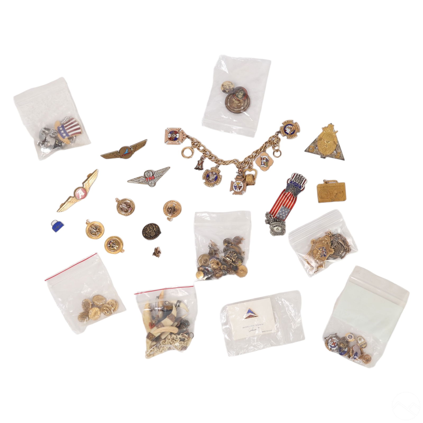 ANTIQUE ORGANIZATIONAL MASON PIN