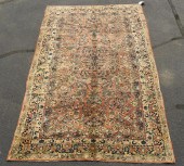 ANTIQUE ORIENTAL SAROUK RUG. A