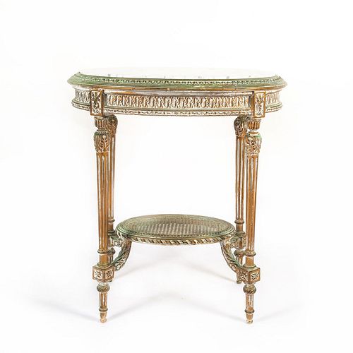 ANTIQUE OVAL END TABLE WITH