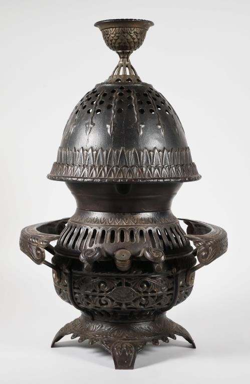 ANTIQUE PARLOR DOME 10 OIL HEATERC.