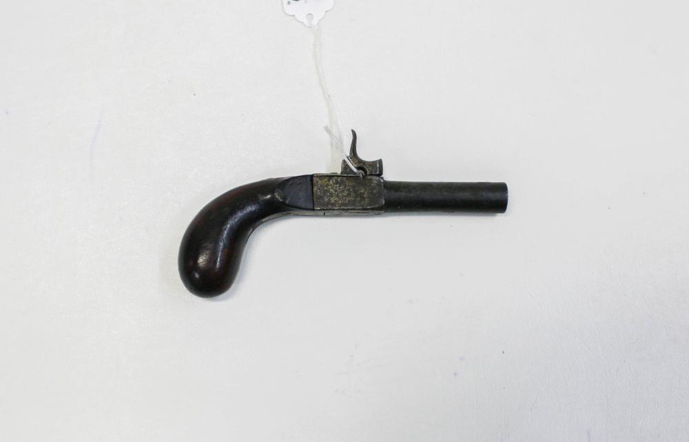 ANTIQUE PERCUSSION MUFF PISTOL,