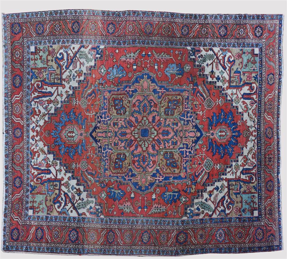 ANTIQUE PERSIAN HERIZ WOOL RUG,