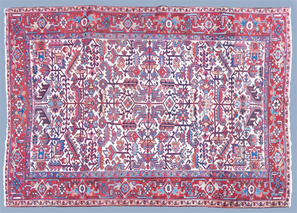 ANTIQUE PERSIAN HERIZ WOOL