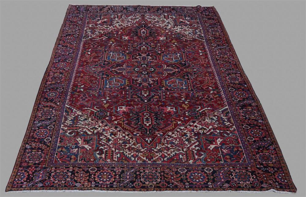 ANTIQUE PERSIAN HERIZ WOOL