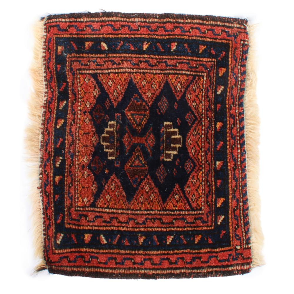 ANTIQUE PERSIAN KURDISH WOOL ON
