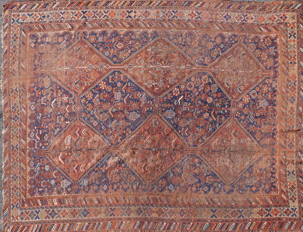 ANTIQUE PERSIAN QASHQAI TRIBAL HAND