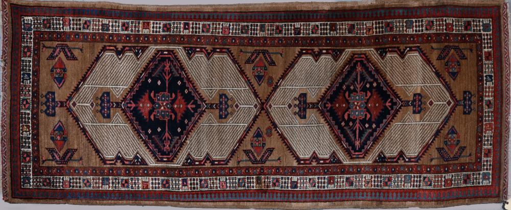 ANTIQUE PERSIAN SARAB HAND