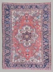 ANTIQUE PERSIAN SERAPI WOOL RU