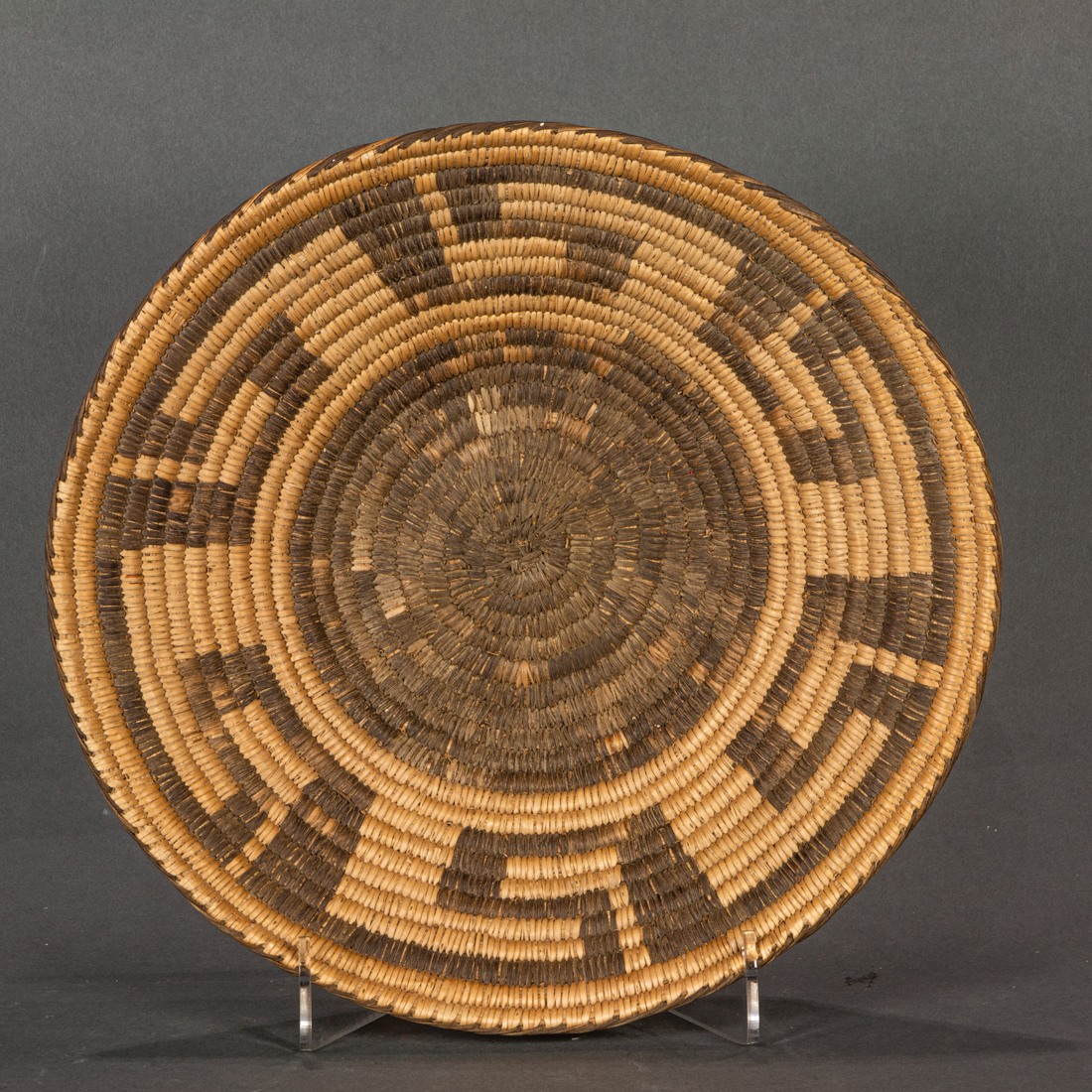 ANTIQUE PIMA BASKET Antique Pima