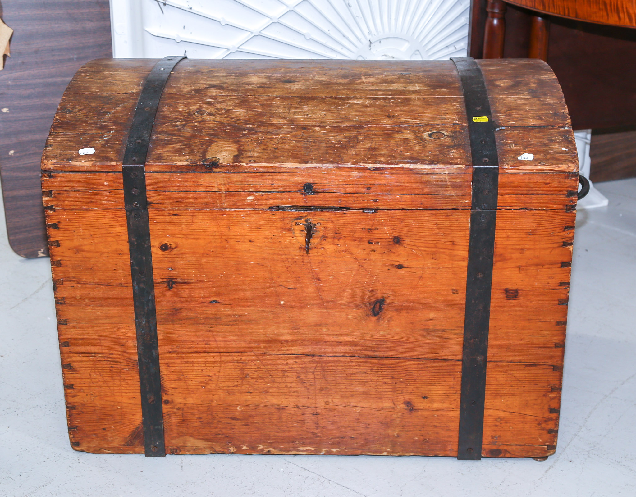 ANTIQUE PINE SEA CHEST 1st half,