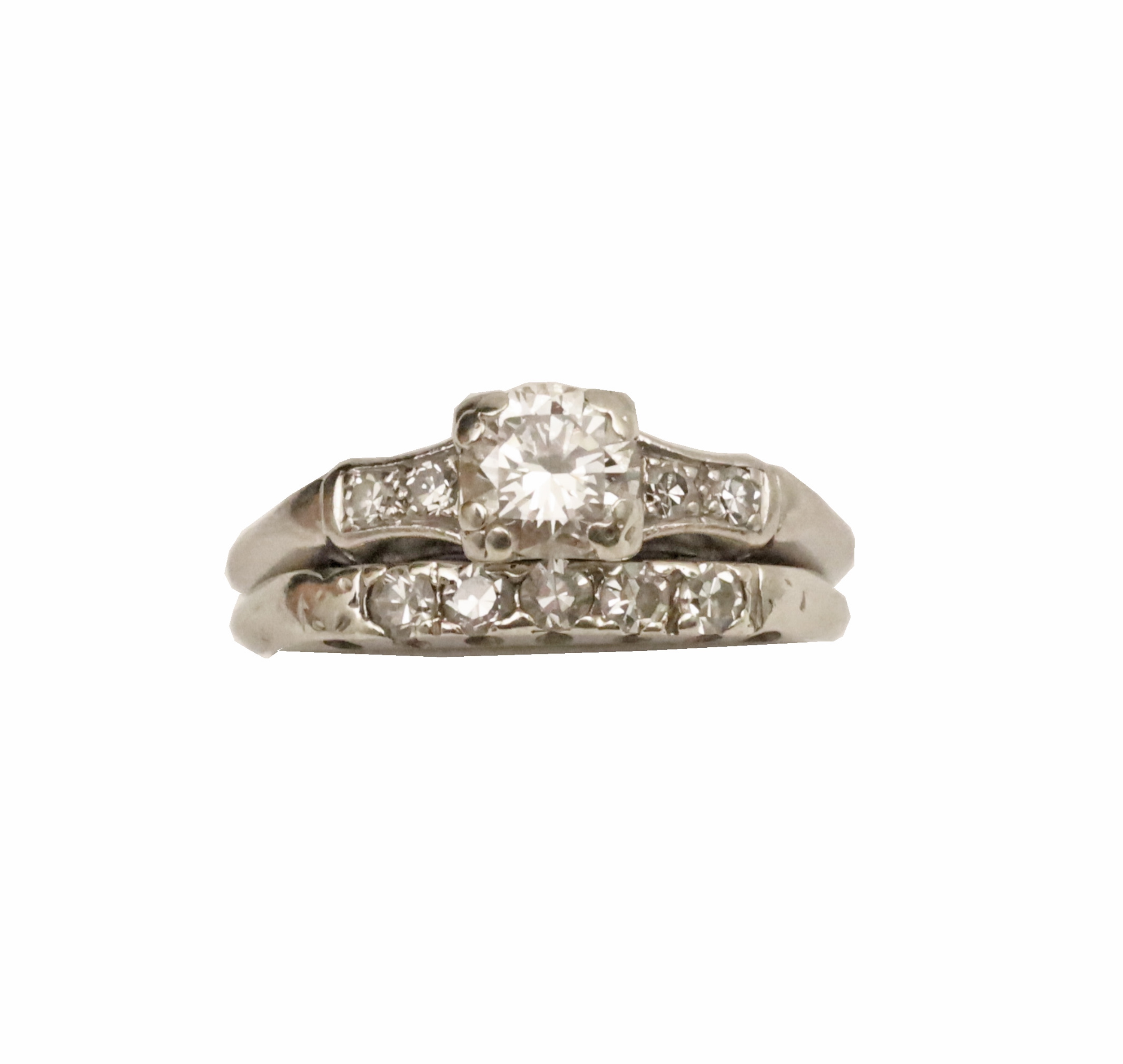 ANTIQUE PLATINUM DIAMOND RING &