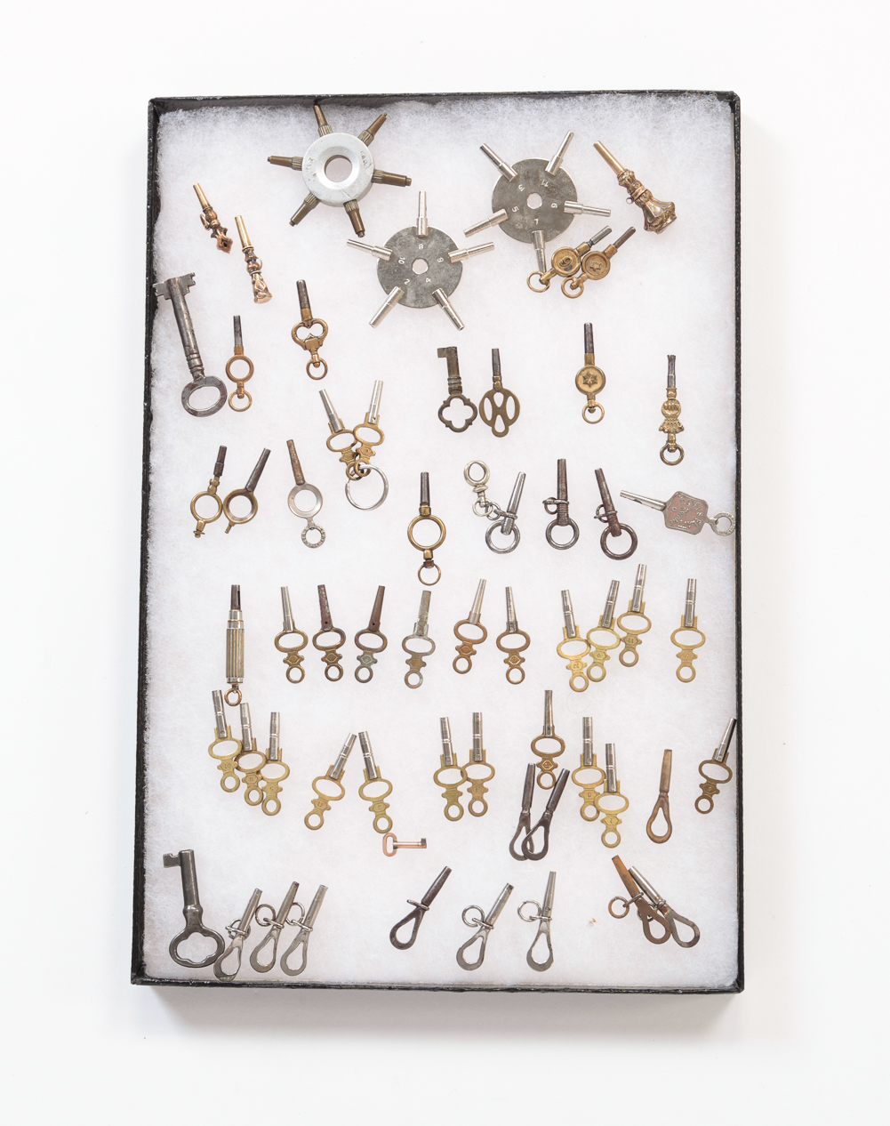 ANTIQUE POCKET WATCH KEYS. Mid-19th