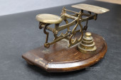ANTIQUE POSTAL SCALE AND 4 WEI