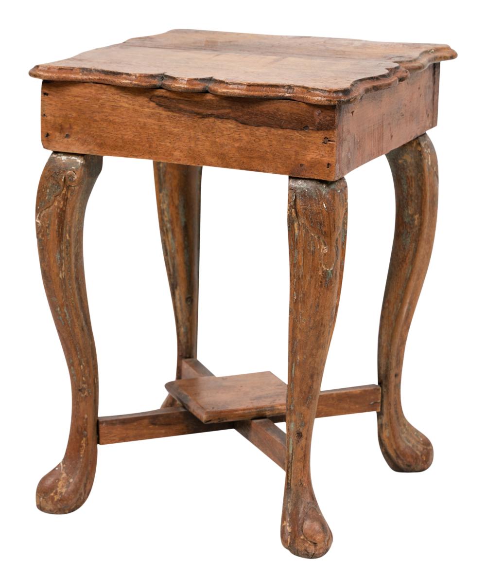 ANTIQUE PROVINCIAL-STYLE SQUARE
