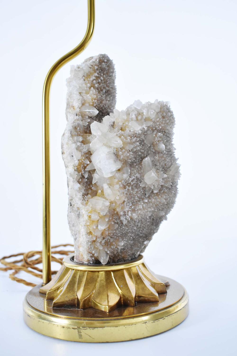 ANTIQUE QUARTZ MINERAL SPECIMAN