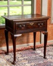 ANTIQUE QUEEN ANNE-STYLE OAK D