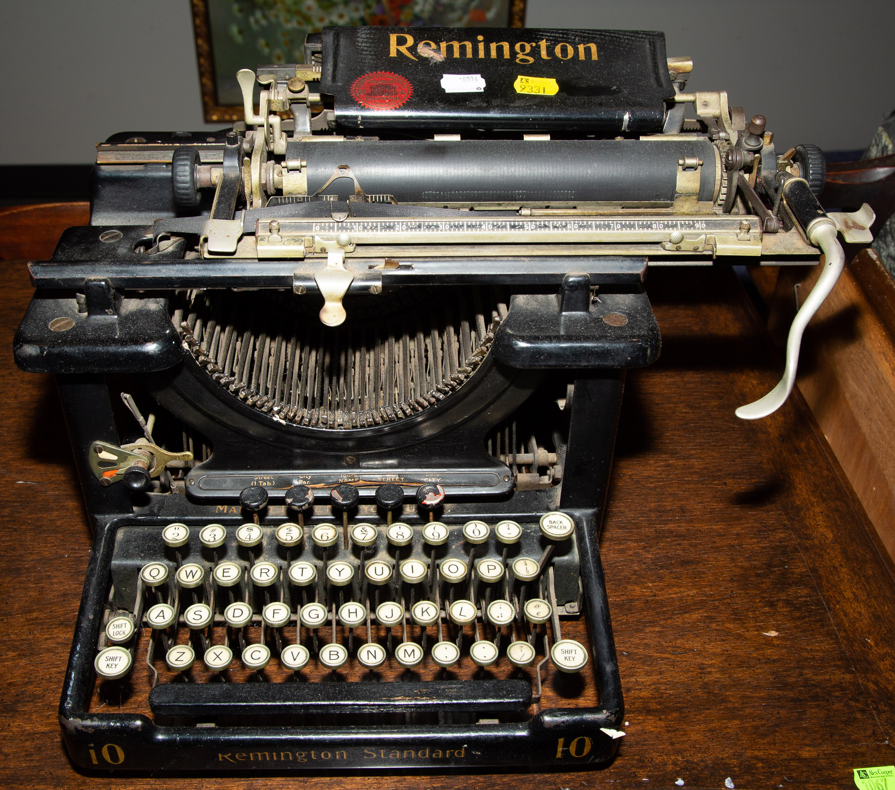 ANTIQUE REMINGTON TYPEWRITER
