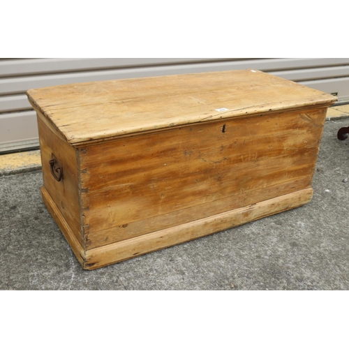 Antique rustic pine trunk, approx