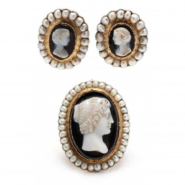 ANTIQUE SARDONYX CAMEO AND SPLIT