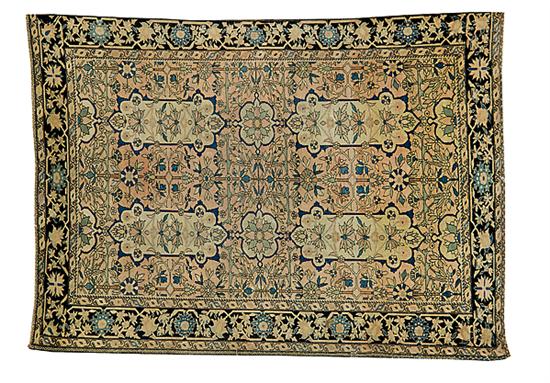 Antique Sarouk Farahan carpet circa