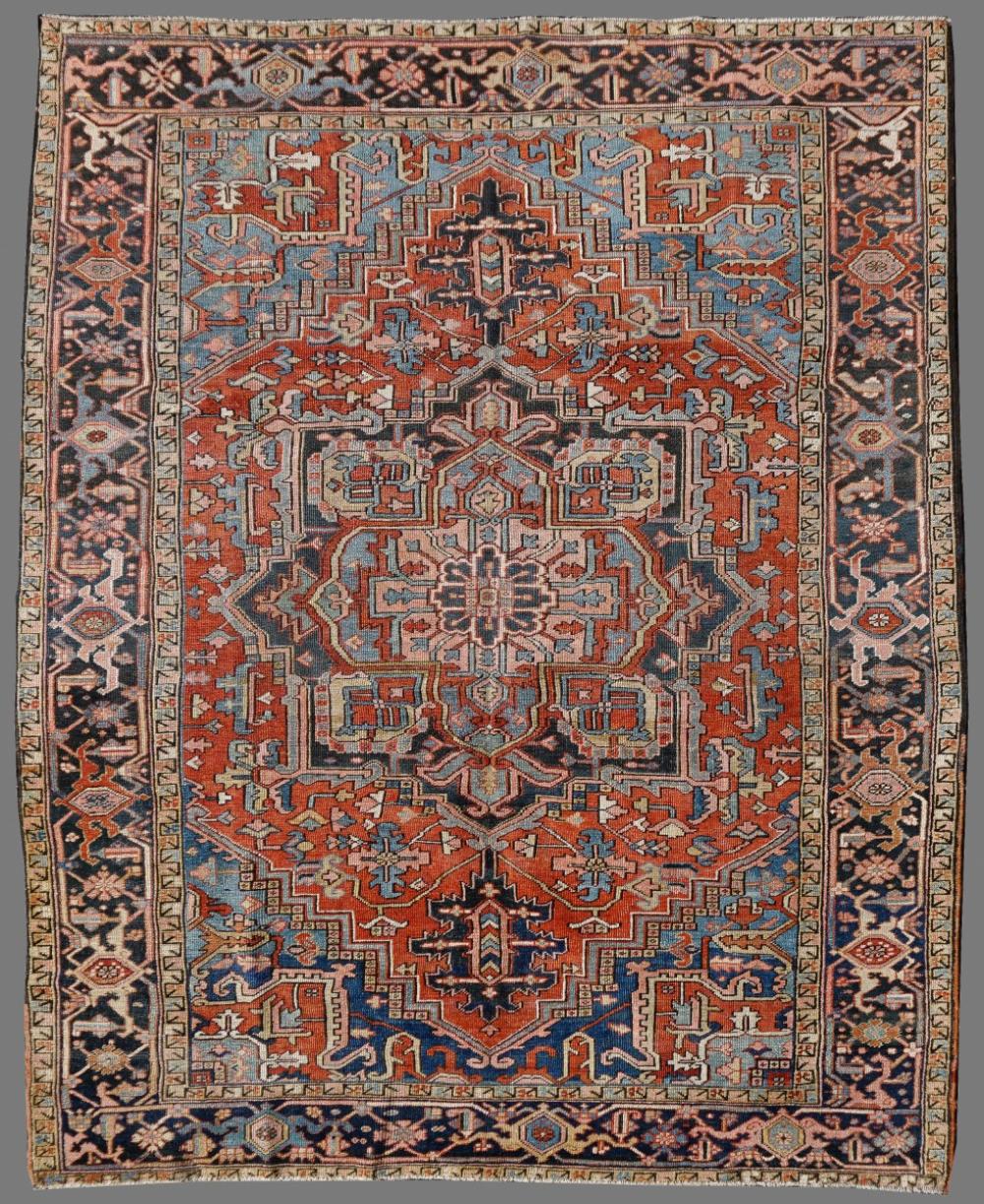 ANTIQUE SERAPI WOOL RUGANTIQUE