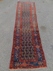 ANTIQUE SEREBEND 10 FT RUNNERA