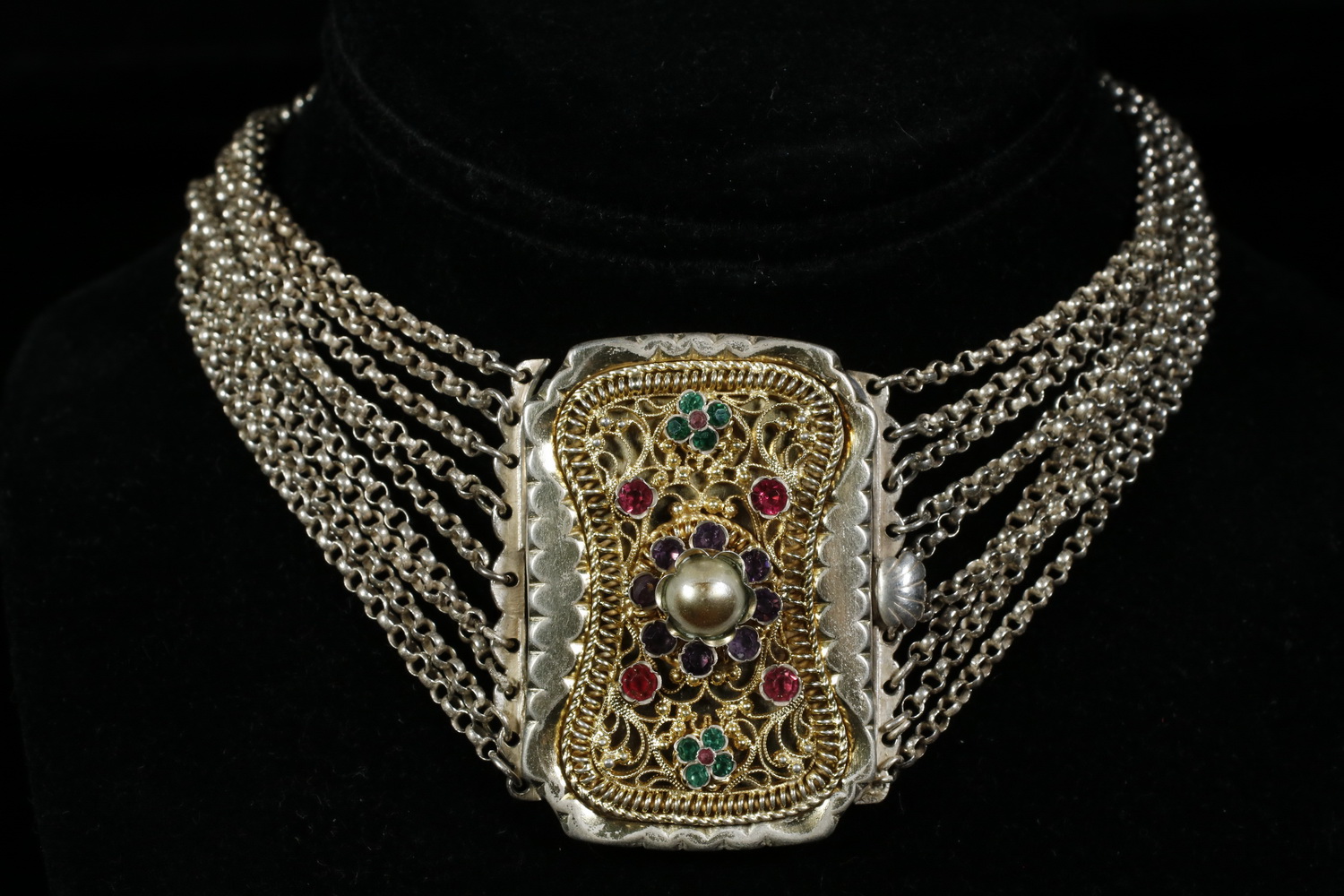ANTIQUE SILVER NECKLACE Antique
