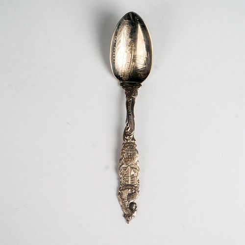ANTIQUE SILVER PLATED QUEEN