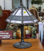 ANTIQUE SLAG GLASS TABLE LAMP