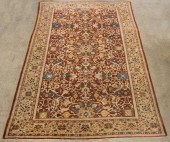 ANTIQUE SULTANABAD RUGAntique