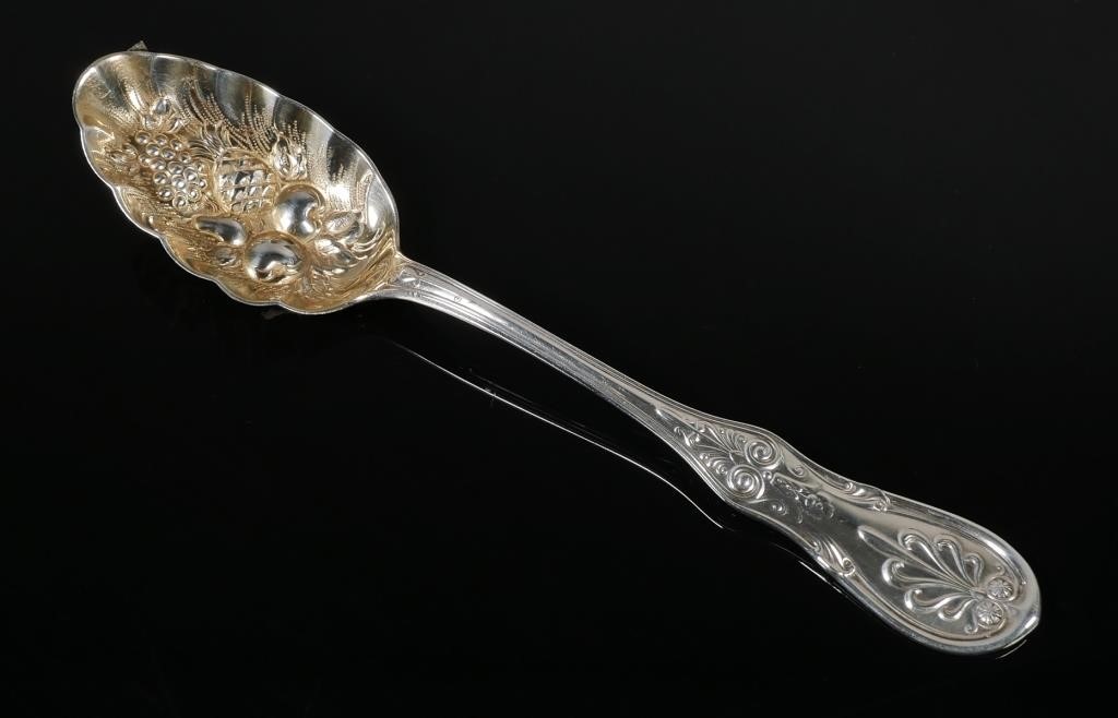 ANTIQUE TIFFANY STERLING BERRY