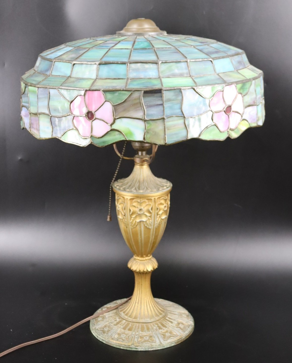 ANTIQUE TIFFANY STYLE SLAG GLASS