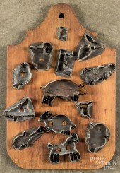 ANTIQUE TIN COOKIE CUTTERSAnti