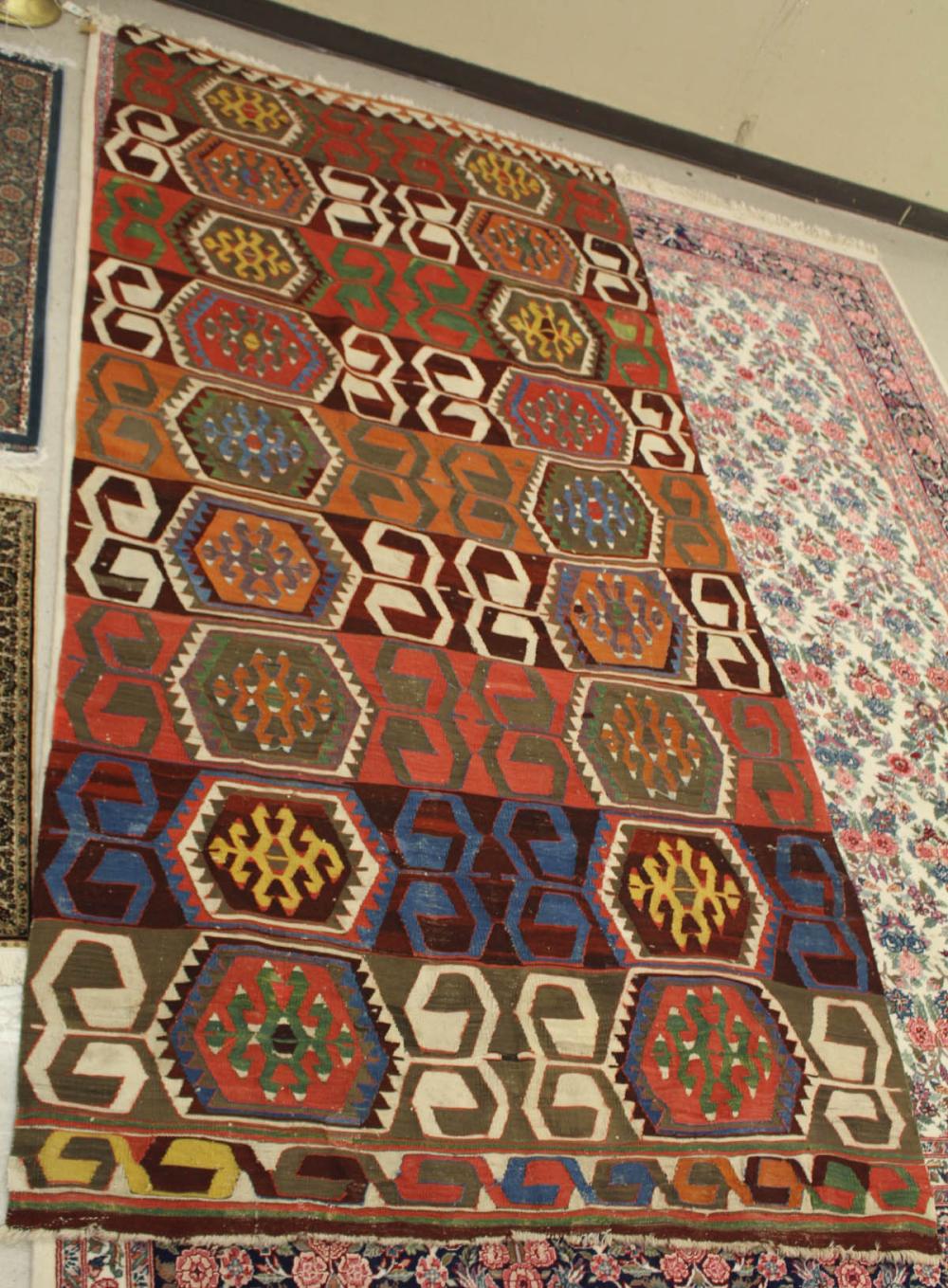 ANTIQUE TURKISH AKSARAY LILIM