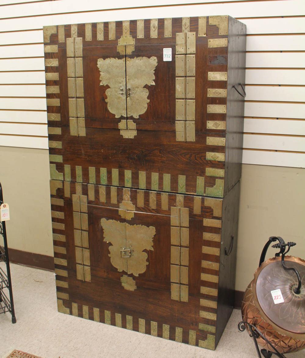 ANTIQUE TWO-SECTION NONG