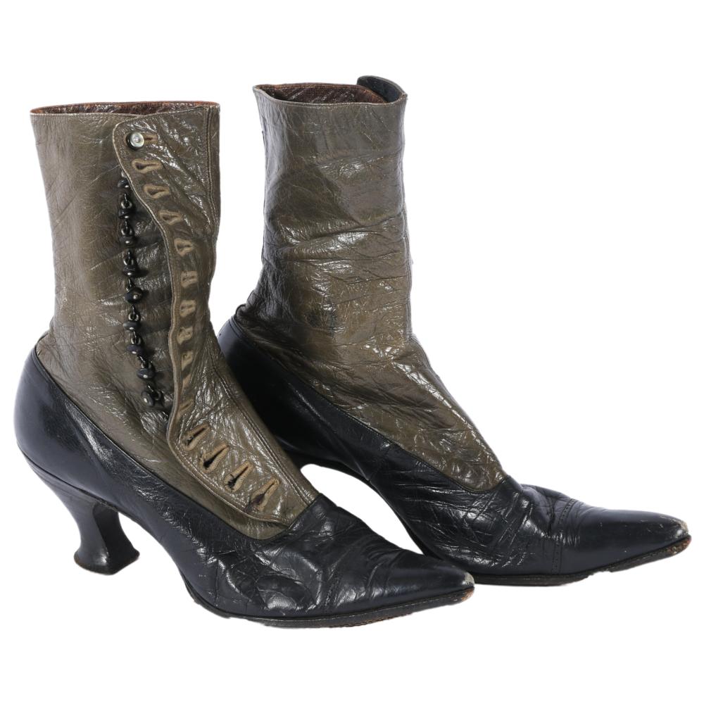 ANTIQUE VICTORIAN LADIES HEELED