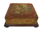 ANTIQUE VICTORIAN NEEDLEPOINT