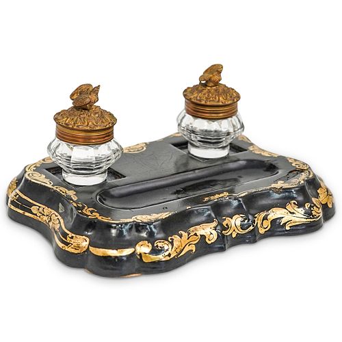 ANTIQUE VICTORIAN PAPIER MACHE
