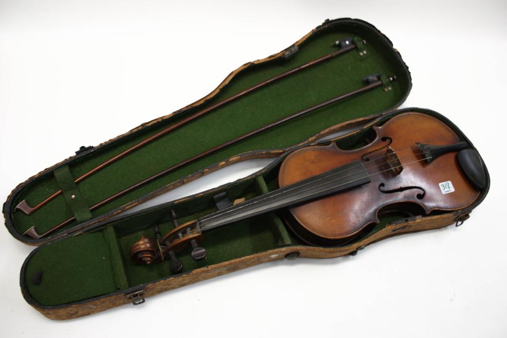 ANTIQUE VIOLIN WITH TWO BOWS AND