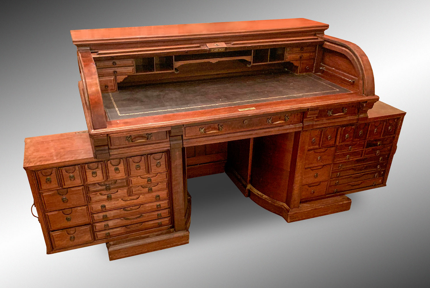 ANTIQUE WALNUT SHANNON LTD WOOTEN