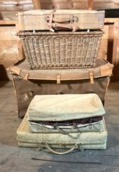 Antique wicker, including: a l