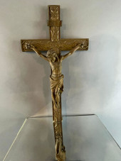 ANTIQUE WOODEN CRUCIFIX<br>Ant