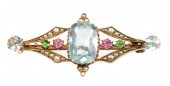 ANTIQUE YG PIN W/ AQUAMARINE,