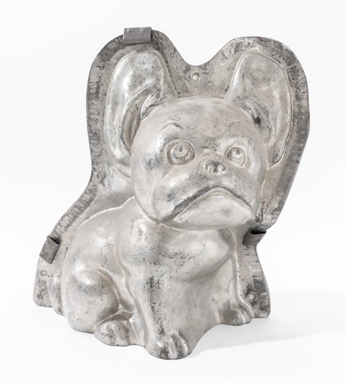 ANTON REICHE FRENCH BULLDOG