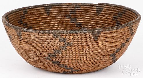 APACHE INDIAN WOVEN BASKET BOWL,