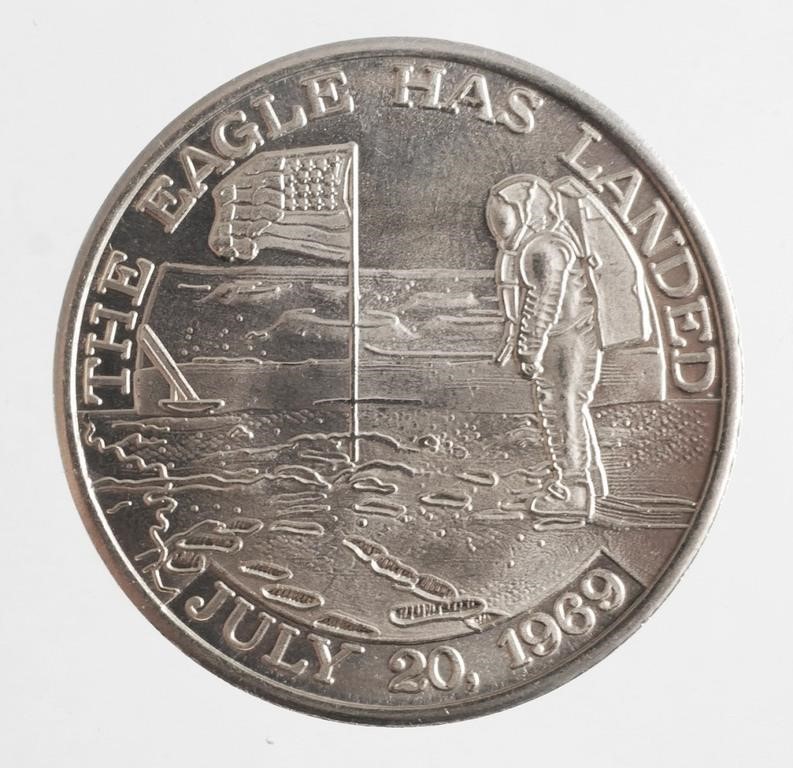 APOLLO 11 COIN SPACE FLOWN