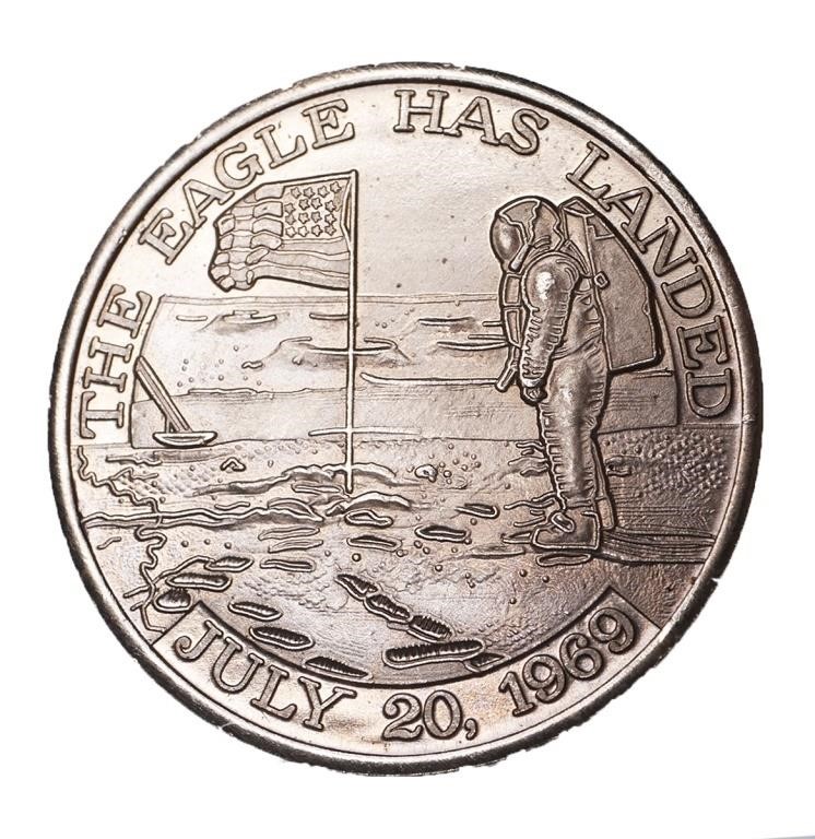 APOLLO 11 COIN SPACE FLOWNFlight