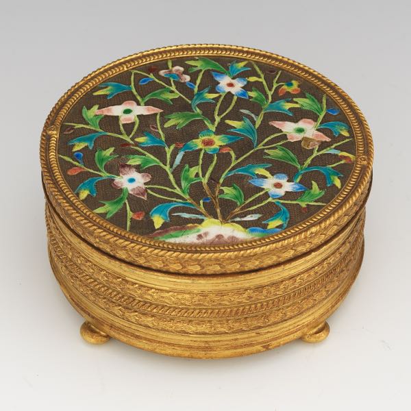 APOLLO STUDIOS GILT BRONZE POWDER