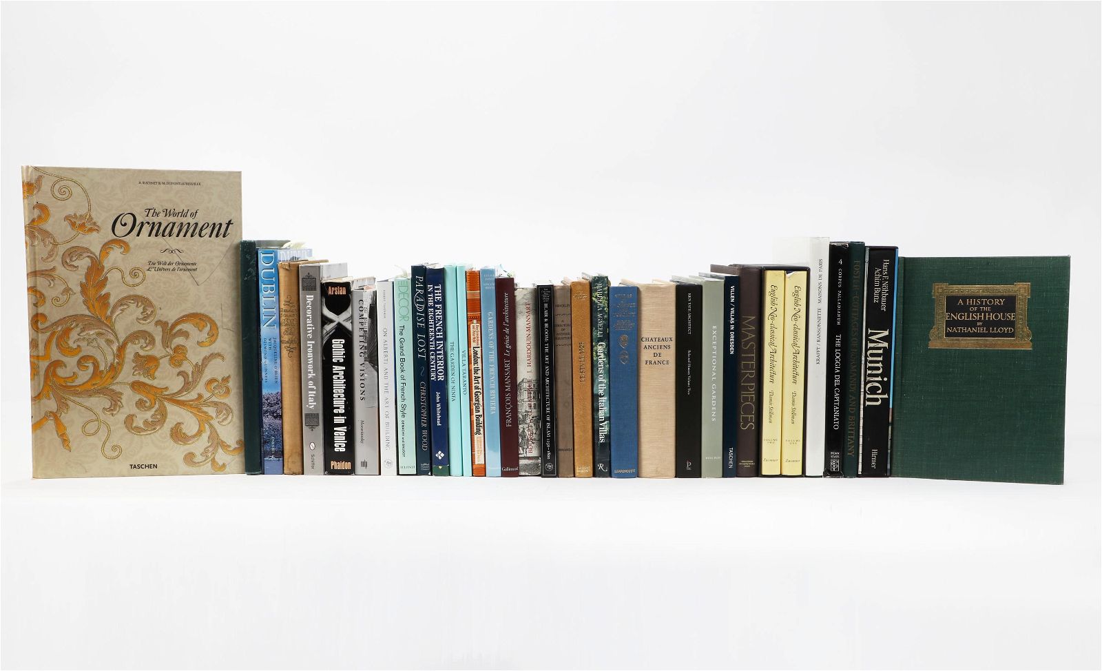 APPROX 100 BOOKS ON ARCHITECTURE,