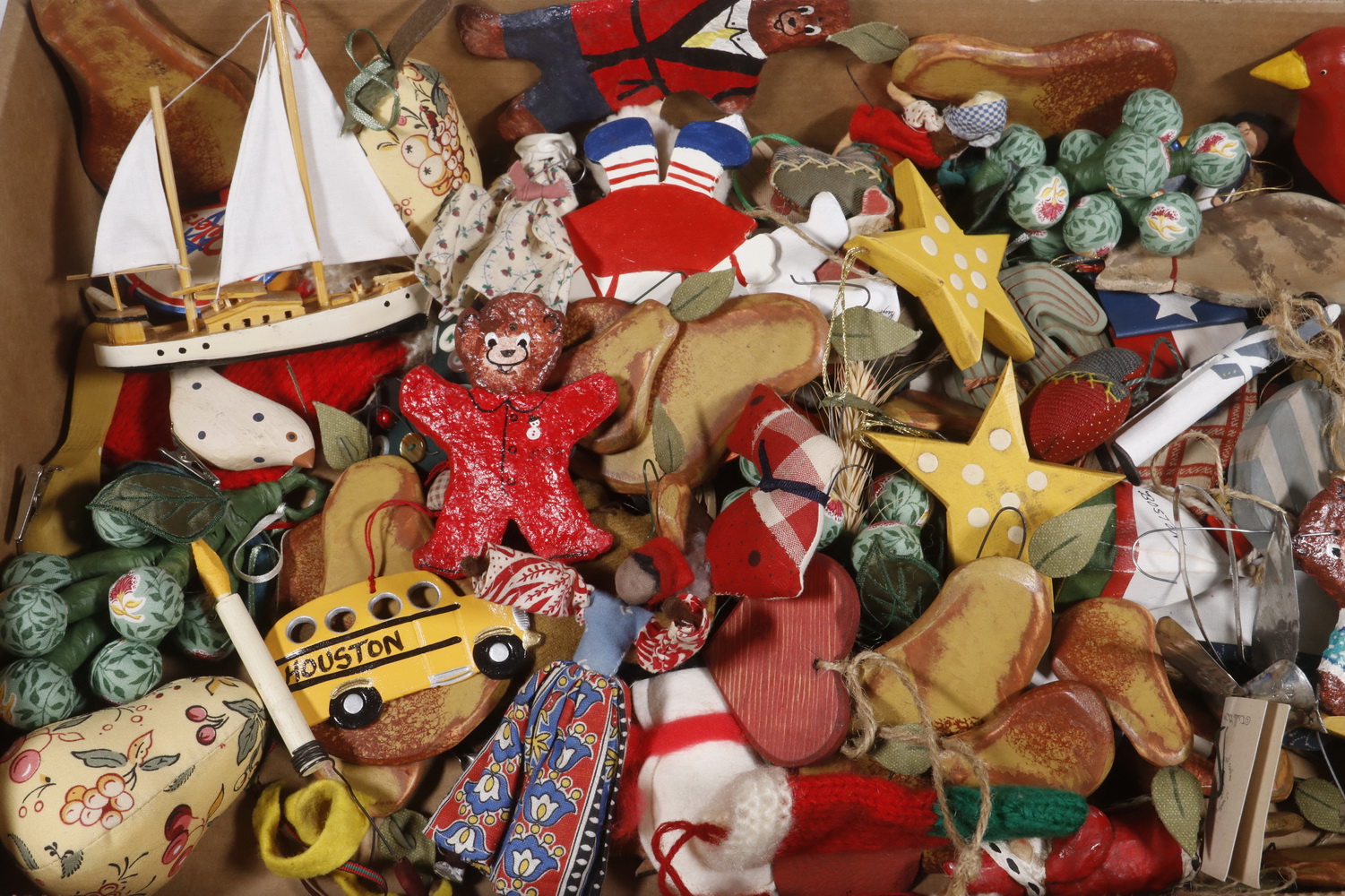 APPROX. (100) CHRISTMAS ORNAMENTS